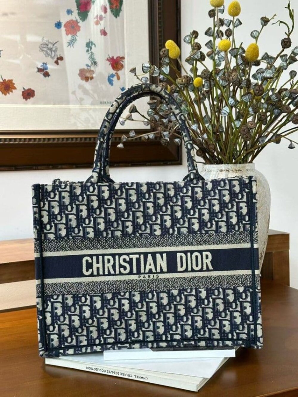 Dior Book Tote Embroidered Canvas Gloves